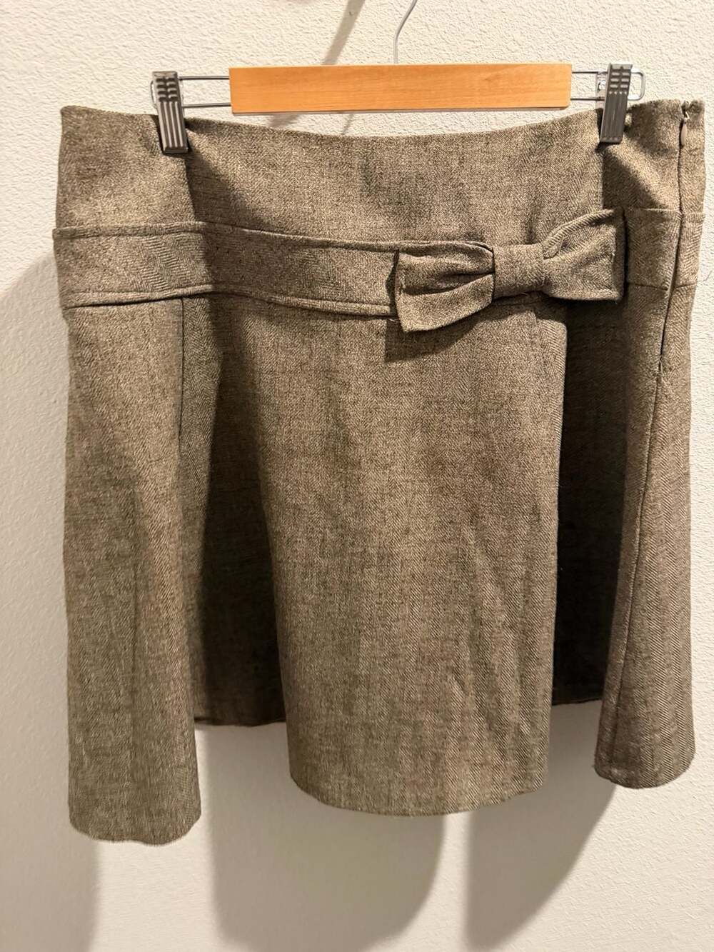 Necessary Objects by Ady Gluck-Frankel Herringbone Bow Accent Mini Skirt